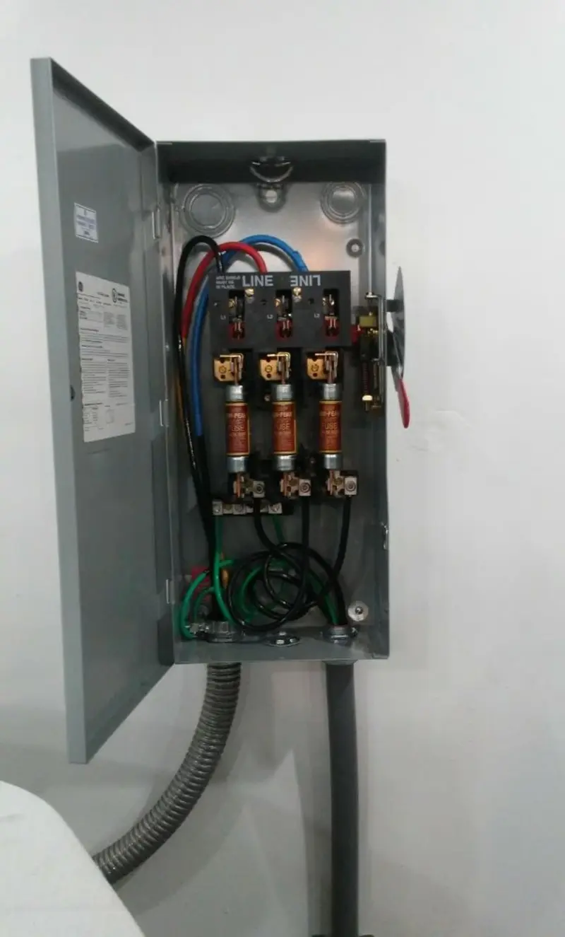 Three-phase disconnect switch installed for Electrical Wiring & Rewiring in Redstone